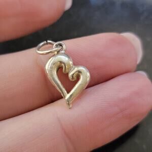 Vintage Open Heart Charm Pendant Gold Tone Scroll Heart For Necklace Bracelet